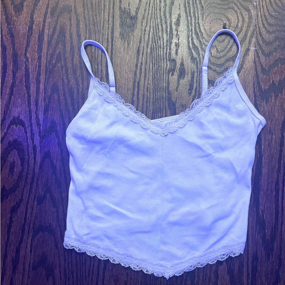 white lace tank top
